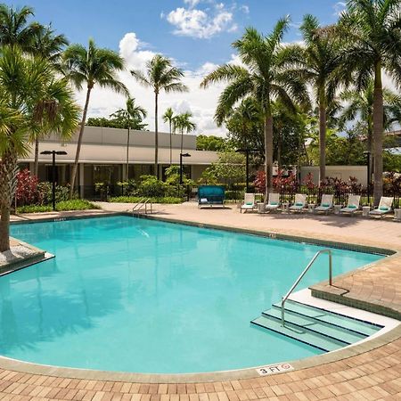 Miami Airport Marriott Hotel Exterior photo