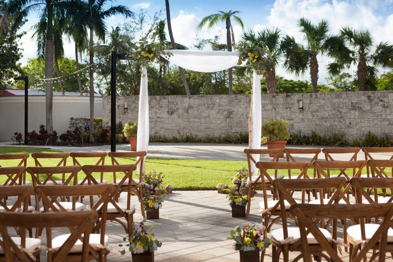 Miami Airport Marriott Hotel Exterior photo