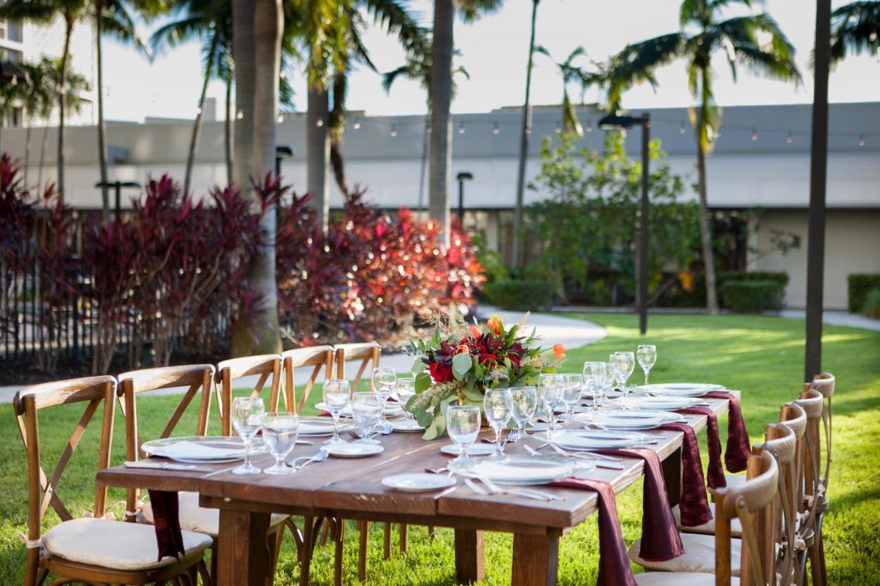 Miami Airport Marriott Hotel Exterior photo